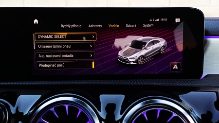 Mercedes Benz CLA 180 AMG line – foto 57