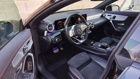 Mercedes Benz CLA 180 AMG line – foto 9
