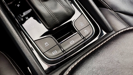 Škoda Kodiaq 2.0 TSI 140 kW 4x4 DSG+F1 STYLE PLUS 7 míst – foto 50