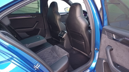 Škoda Superb 2.0 TSI 206 kW 4x4 DSG+F1 SPORTLINE – foto 11