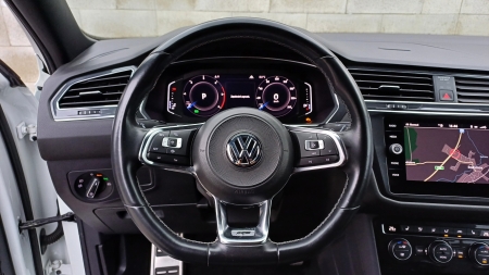 Volkswagen Tiguan Allspace 2.0 TDI 140kW 4Motion R-LINE – foto 28