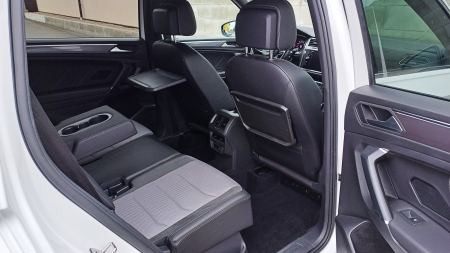 Volkswagen Tiguan Allspace 2.0 TDI 140kW 4Motion R-LINE – foto 12