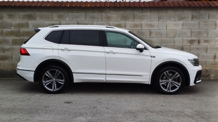 Volkswagen Tiguan Allspace 2.0 TDI 140kW 4Motion R-LINE – foto 8
