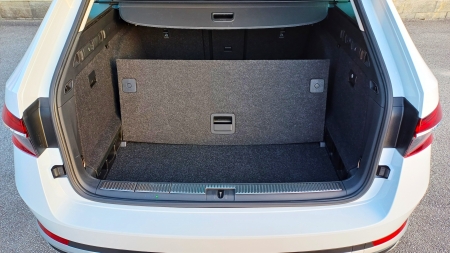 Škoda Superb combi 2.0 TDI 147 kW DSG+F1 SCOUT – foto 15
