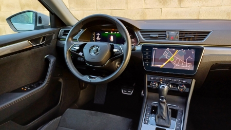 Škoda Superb combi 2.0 TDI 147 kW DSG+F1 SCOUT – foto 21