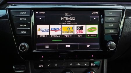 Škoda Superb combi 2.0 TDI 140 kW DSG+F1 SPORTLINE – foto 44