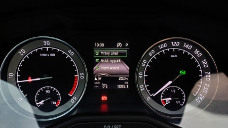 Škoda Superb combi 2.0 TDI 140 kW DSG+F1 SPORTLINE – foto 38