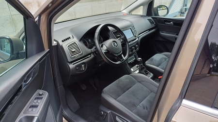 Volkswagen Sharan 2.0 TDI 110kW 4Motion HIGHLINE 7 míst – foto 9