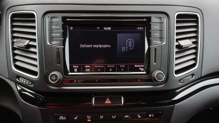 Volkswagen Sharan 2.0 TDI 110kW 4Motion HIGHLINE 7 míst – foto 43