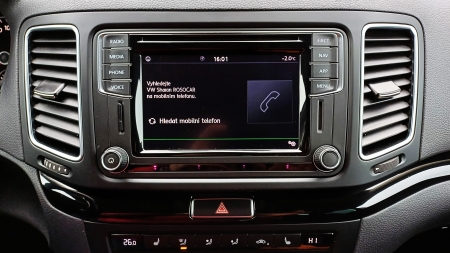 Volkswagen Sharan 2.0 TDI 110kW 4Motion HIGHLINE 7 míst – foto 47
