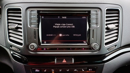 Volkswagen Sharan 2.0 TDI 110kW 4Motion HIGHLINE 7 míst – foto 49